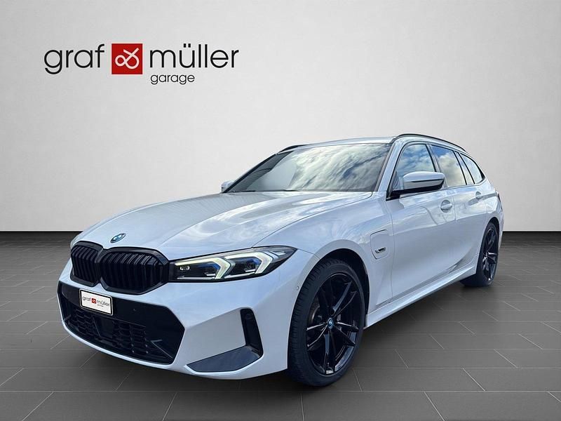 Gebraucht BMW 320e M Sport 204 PS (150 kW) 2023 Kombi