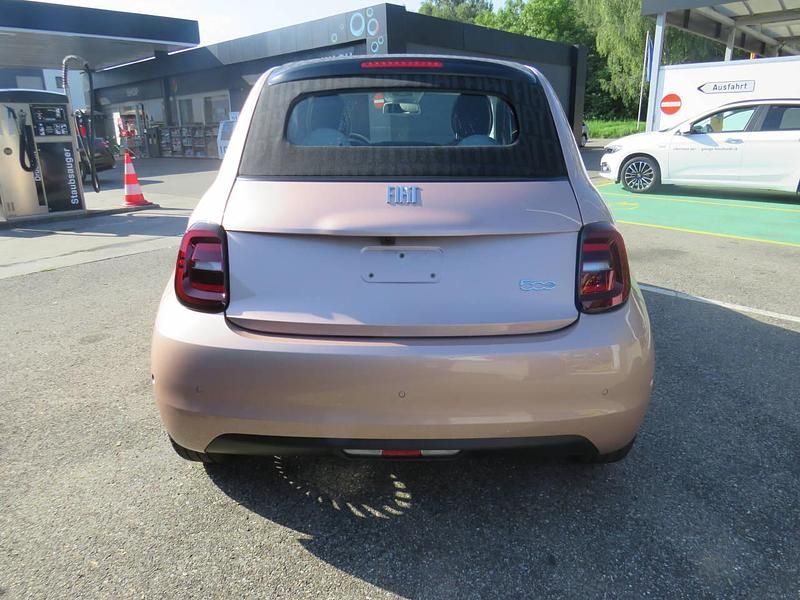 Gebraucht Fiat 500e La Prima 86 kW (118 PS) 2023 Rot Cabrio