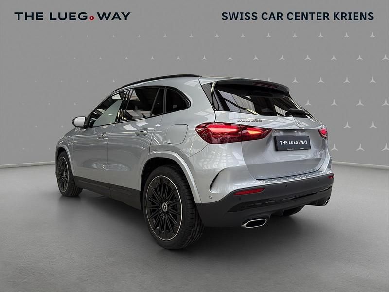 Gebraucht Mercedes GLA250 224 PS (164 kW) 2025 Silber SUV