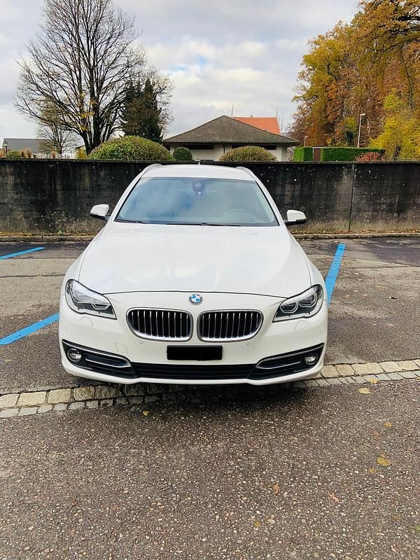 Gebraucht 2015 BMW 520 Luxury Line Kombi | CHF 8’900 (Guter Preis) - Bild 1/4