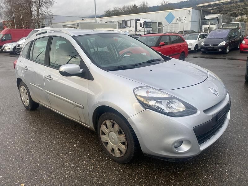 Gebraucht Renault Clio II Dynamique 101 PS (74 kW) 2010