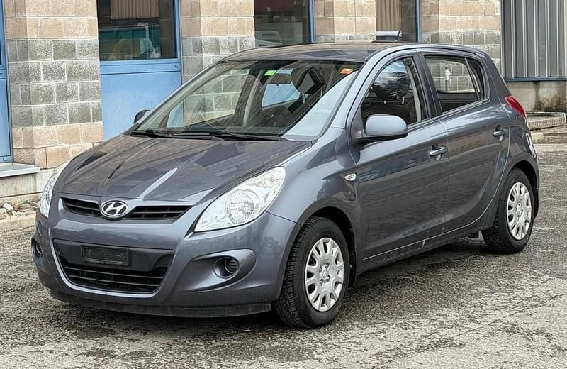 Gebraucht Hyundai i20 Comfort 78 PS (57 kW) 2011 Kleinwagen