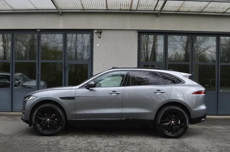 Gebraucht Jaguar F-Pace R-Dynamic 204 PS (150 kW) 2025 Gray SUV