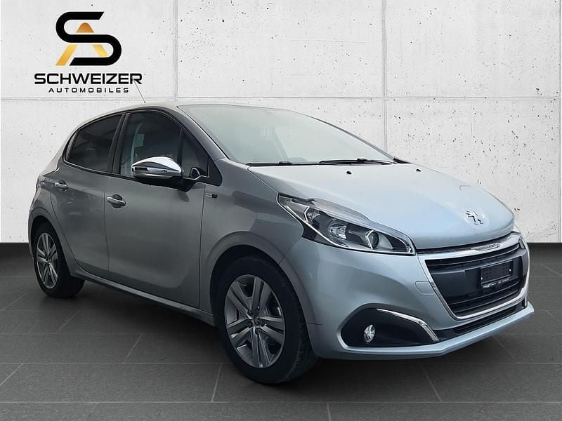 Gebraucht Peugeot 208 Active 82 PS (60 kW) 2017 Grau Kleinwagen
