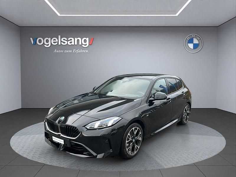 Schwarz Gebraucht 2025 BMW 123 M Sport Kleinwagen | CHF 41’500 (Superpreis) - Bild 1/4