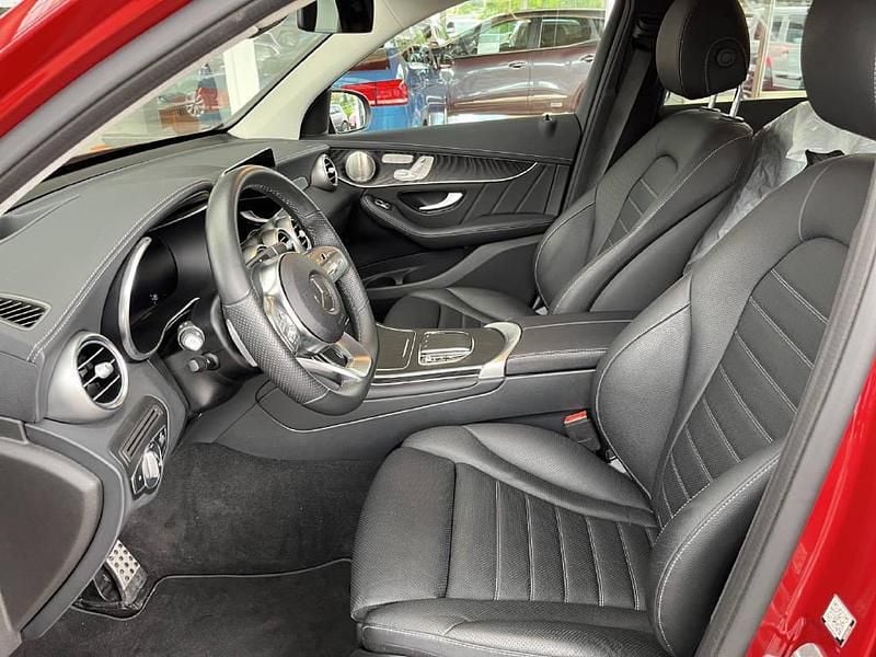 Gebraucht Mercedes GLC300e AMG line 317 PS (233 kW) 2021 SUV