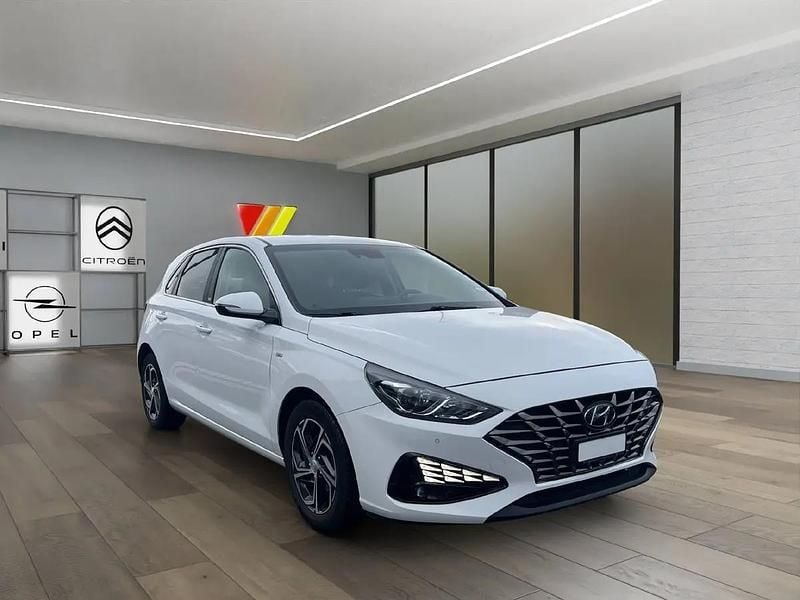 Gebraucht Hyundai i30 159 PS (116 kW) 2025 Weiss