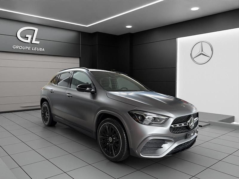 Neu Mercedes GLA220 190 PS (139 kW) 2026 Grau SUV