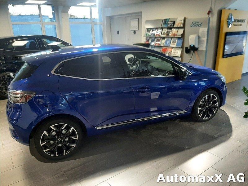 Neu Renault Clio V Techno 143 PS (105 kW) 2025 Limousine