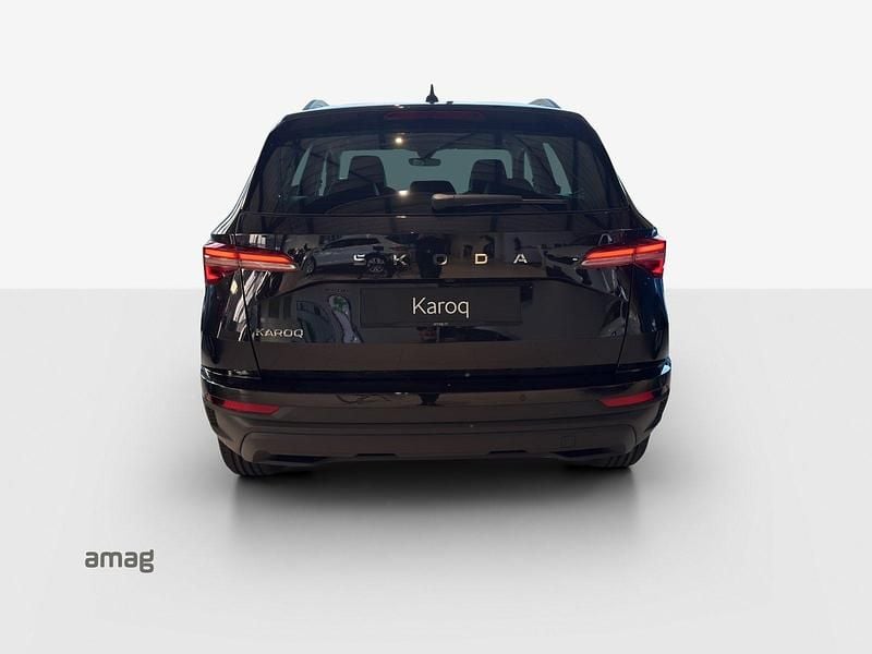 Neu Skoda Karoq Dynamic 150 PS (110 kW) 2026 Magic schwarz, perleffekt SUV
