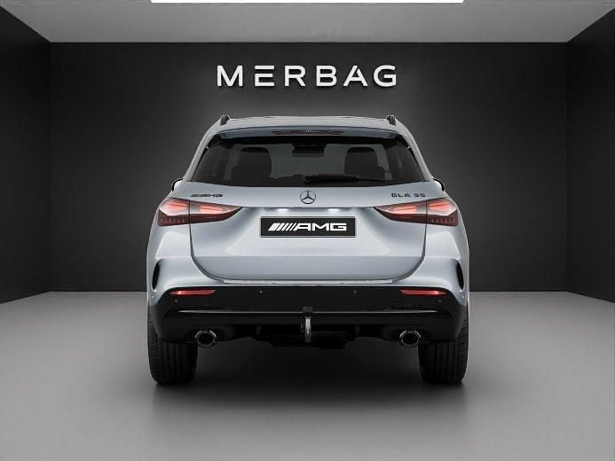 Neu Mercedes GLA35 AMG AMG 306 PS (225 kW) 2025 SUV