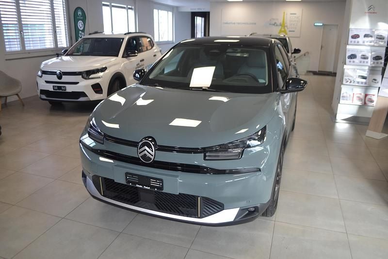 Gebraucht Citroën C4 145 PS (106 kW) 2025 Grün Limousine