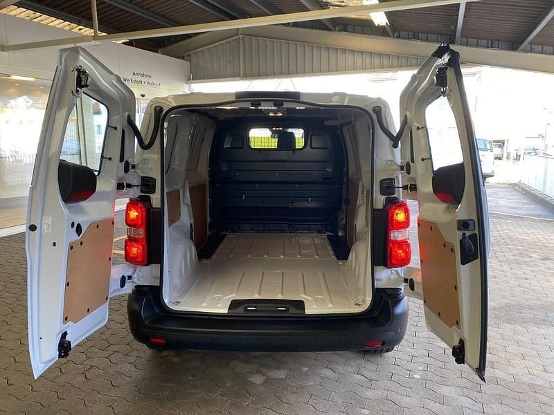 Neu Opel Vivaro Business 120 PS (88 kW) 2025 Van / Kleinbus