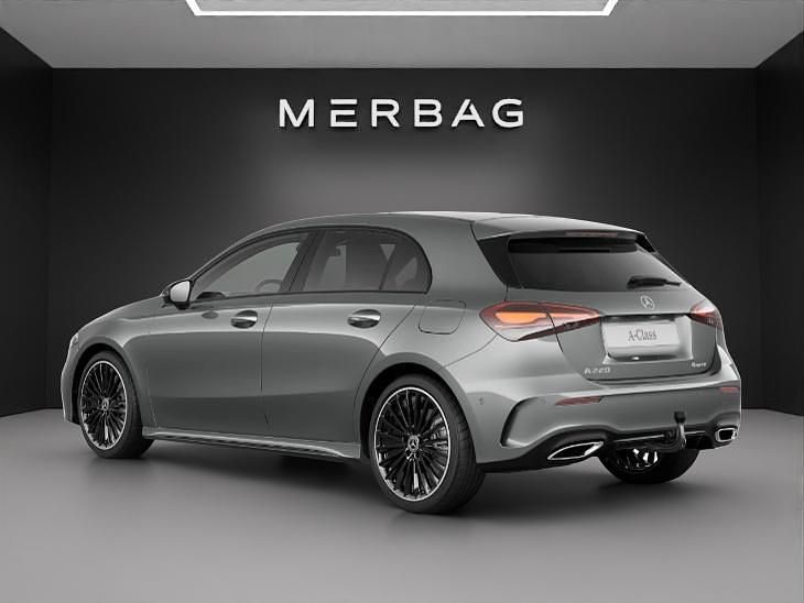 Neu Mercedes A220 190 PS (139 kW) 2026 Grau Limousine