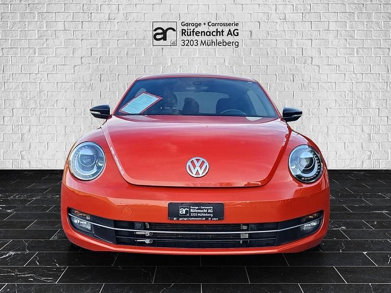 Gebraucht VW Beetle Design 150 PS (110 kW) 2016 Orange Kleinwagen