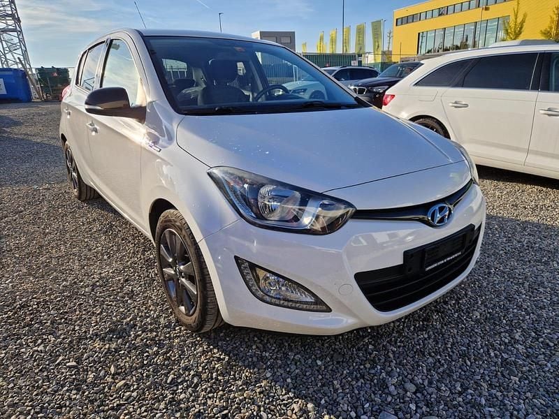 Gebraucht 2015 Hyundai i20 Comfort | CHF 2’900 (Etwas zu teuer) - Bild 1/4