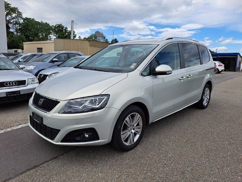 Beige Gebraucht 2011 Seat Alhambra Reference Van / Kleinbus | CHF 7’800 (Guter Preis) - Bild 1/4