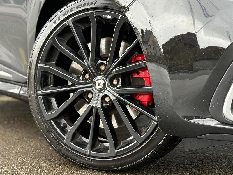 Gebraucht Renault Clio IV Trophy 220 PS (161 kW) 2018