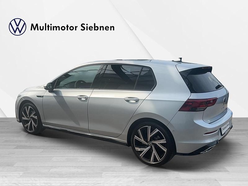 Gebraucht VW Golf VIII R-line 150 PS (110 kW) 2023 Silber Limousine