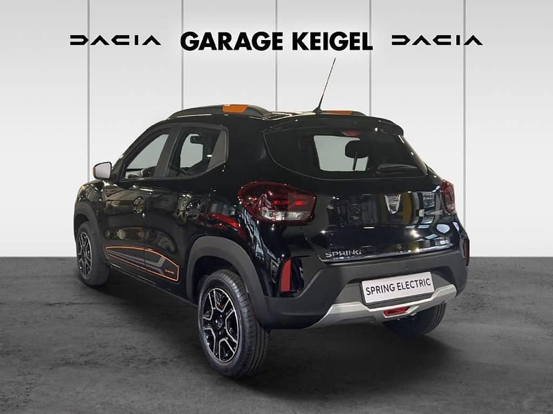 Gebraucht Dacia Spring Comfort Plus 33 kW (45 PS) 2022 Schwarz Kleinwagen