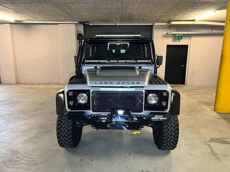 Gebraucht Land Rover Defender 122 PS (89 kW) 2012 SUV