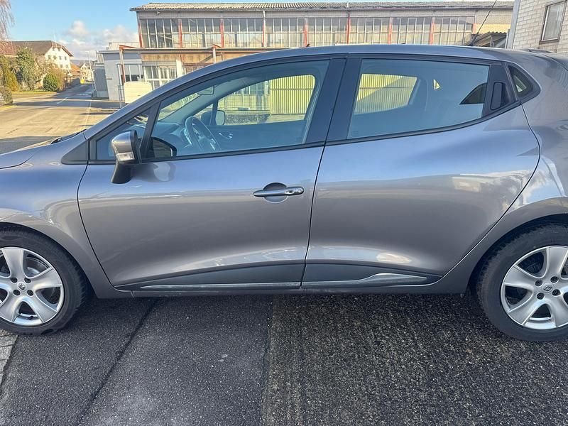 Gebraucht Renault Clio IV Dynamique 120 PS (88 kW) 2013