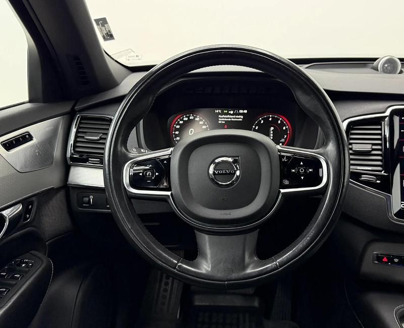 Gebraucht Volvo XC90 Momentum 310 PS (228 kW) 2018 SUV