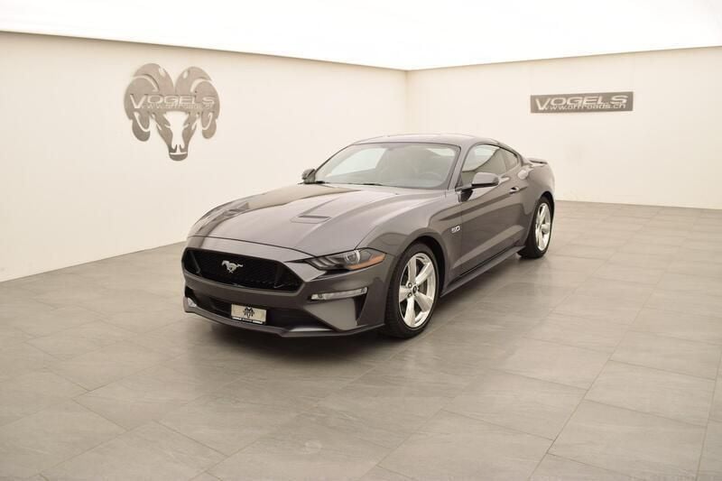 Grau Neu 2025 Ford Mustang GT Coupé | CHF 59’900 (Superpreis) - Bild 1/4