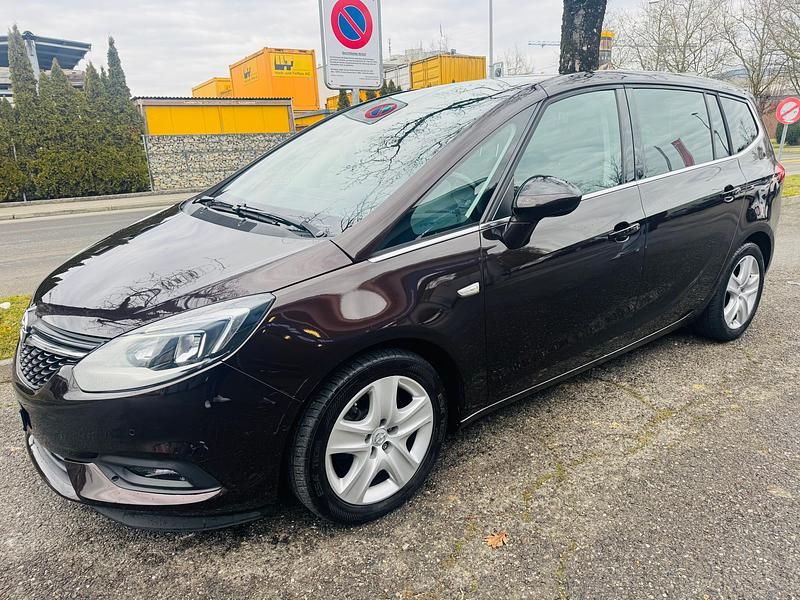 Gebraucht 2017 Opel Zafira Excellence Van / Kleinbus | CHF 11’900 (Fairer Preis) - Bild 1/4