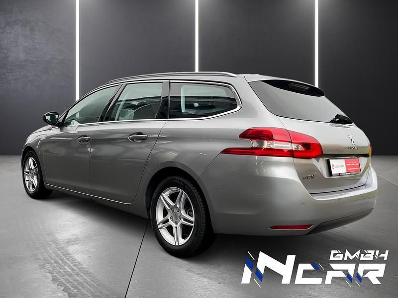 Gebraucht Peugeot 308 SW Allure 130 PS (95 kW) 2019 Kombi