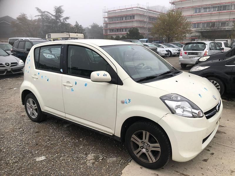 Gebraucht Subaru Justy 91 PS (66 kW) 2009 Kleinwagen