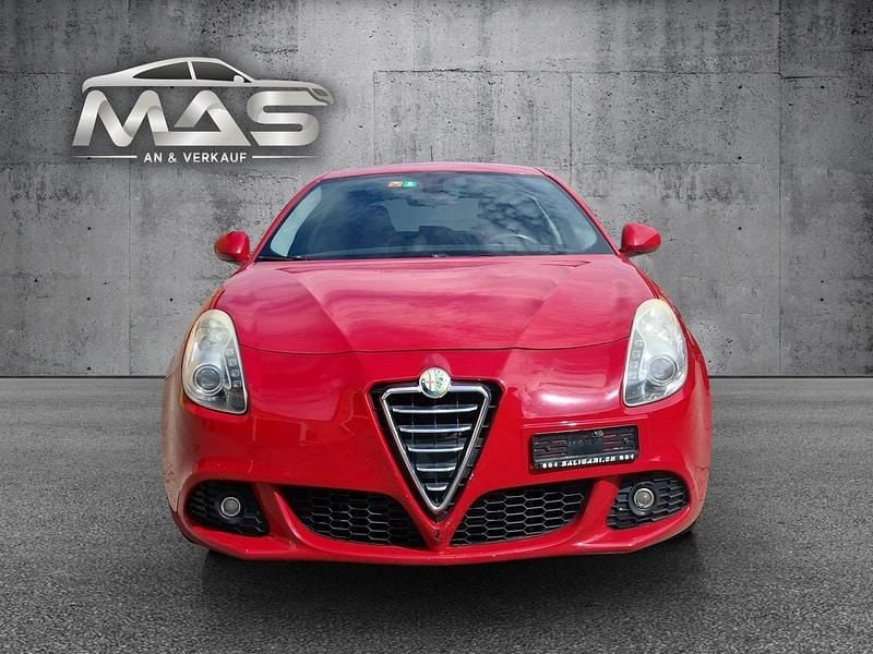 Gebraucht Alfa Romeo Giulietta Distinctive 120 PS (88 kW) 2013 Kleinwagen