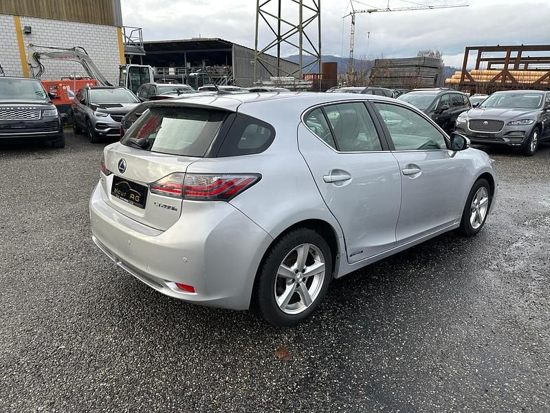 Gebraucht Lexus CT200h 136 PS (100 kW) 2011