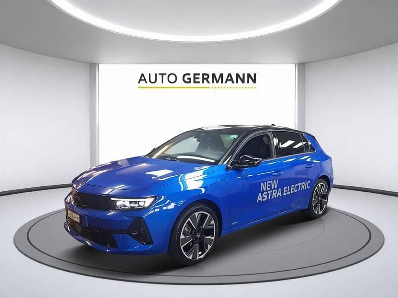 Blau Gebraucht 2023 Opel Astra Limousine | CHF 24’490 (Superpreis) - Bild 1/4