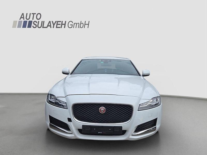 Gebraucht Jaguar XF 179 PS (131 kW) 2018 Limousine