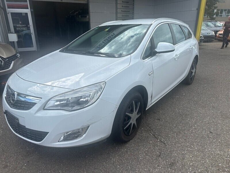 Gebraucht Opel Astra Sport 160 PS (117 kW) 2011