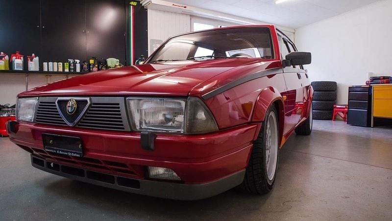 Gebraucht 1986 Alfa Romeo 75 Limousine | CHF 28’890 - Bild 1/4