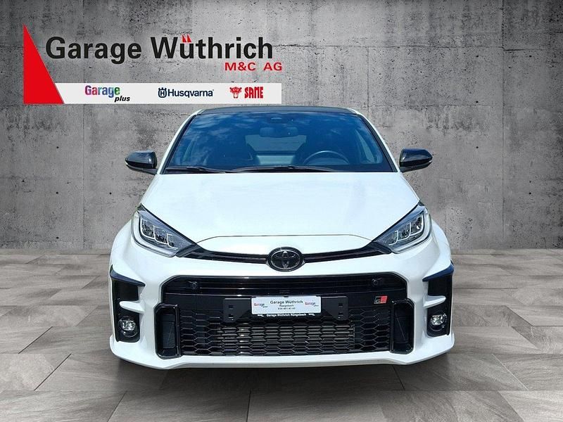 Gebraucht Toyota Yaris Sport 261 PS (191 kW) 2021 Weiss Limousine