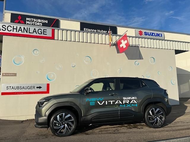 Grün Neu 2025 Suzuki Vitara SUV | CHF 41’700 (Fairer Preis) - Bild 1/4