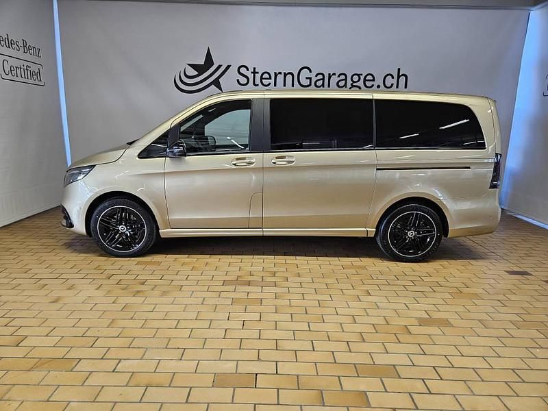 Gebraucht Mercedes V300 Exclusive 237 PS (174 kW) 2025 Gold Van / Kleinbus
