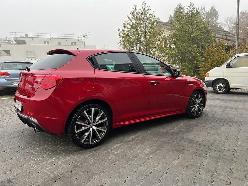 Gebraucht Alfa Romeo Giulietta Veloce 241 PS (177 kW) 2018 Limousine