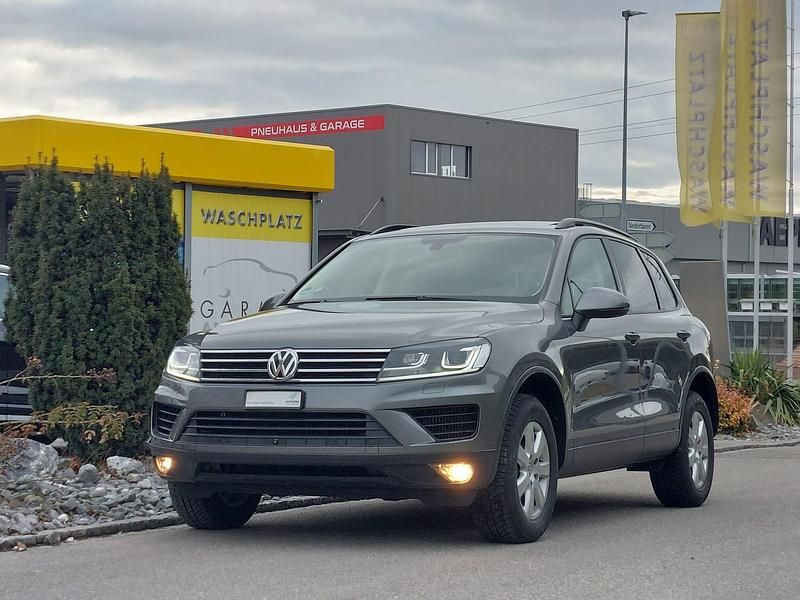 Gebraucht VW Touareg 262 PS (192 kW) 2015 SUV