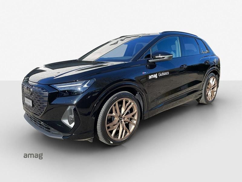 Mythosschwarz metallic Gebraucht 2024 Audi Q4 e-tron Basis SUV | CHF 49’900 (Fairer Preis) - Bild 1/4
