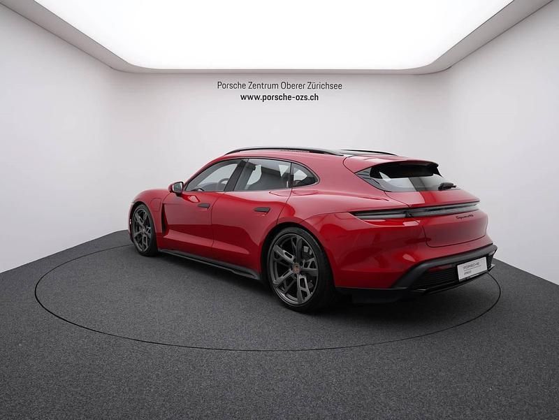 Gebraucht Porsche Taycan Sport Turismo 439 kW (598 PS) 2023 Rot Kombi