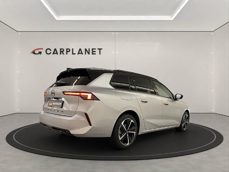 Neu Opel Astra 131 PS (96 kW) 2025 Grau Kombi
