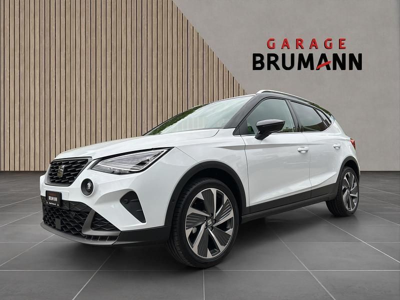 Neu Seat Arona FR 116 PS (85 kW) 2025 Schwarz SUV