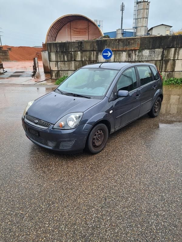 Gebraucht 2007 Ford Fiesta Trend Kleinwagen | CHF 400 (Superpreis) - Bild 1/4