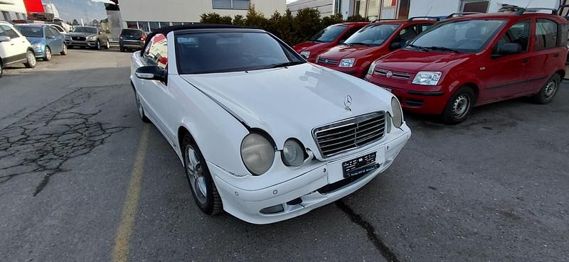 Gebraucht Mercedes CLK200 Avantgarde 163 PS (119 kW) 2001