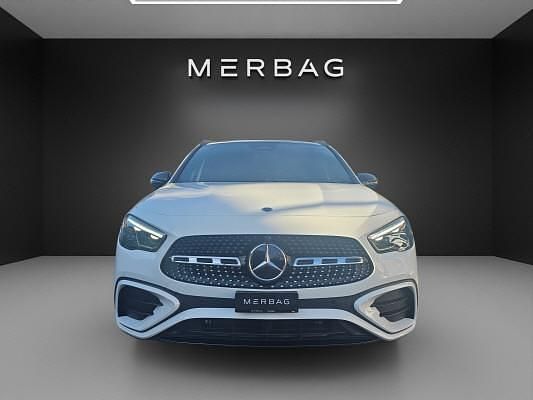 Gebraucht Mercedes GLA220 190 PS (139 kW) 2024 Weiss SUV