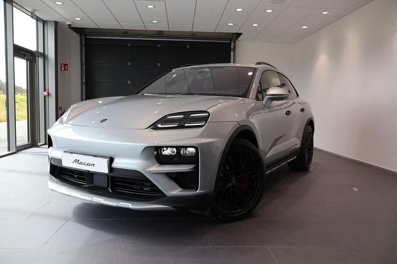 Neu 2025 Porsche Macan Turbo SUV | CHF 129’900 (Etwas zu teuer) - Bild 1/4